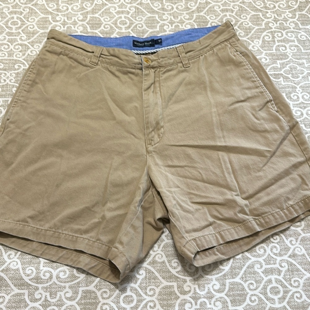 Men’s size 30, southern marsh shorts
